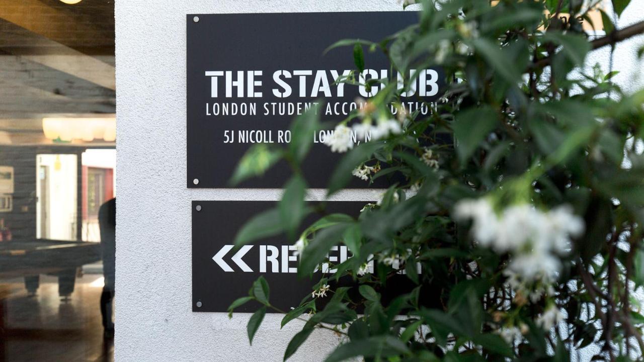 The Stay Club @ Willesden London Exteriör bild